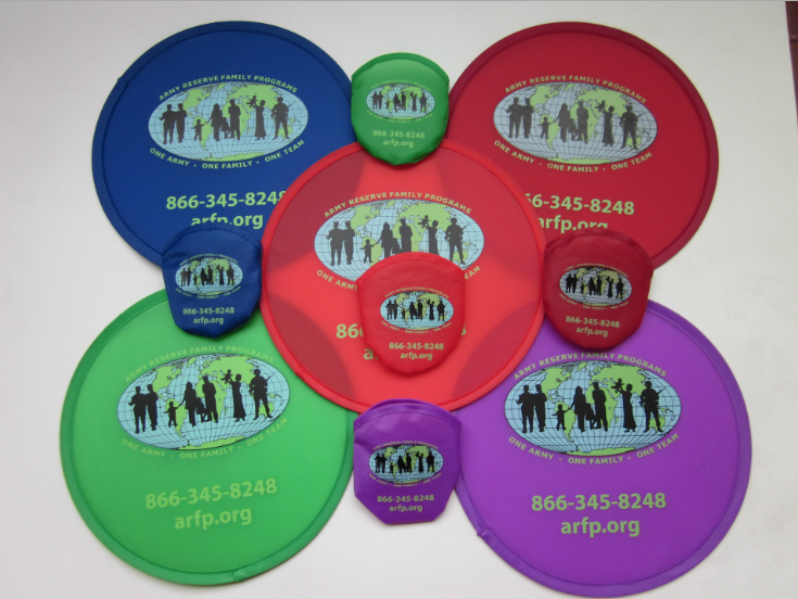 Faltbarer Frisbee mit Aufbewahrungstasche und ihrem individuellen Druck oder Logo image